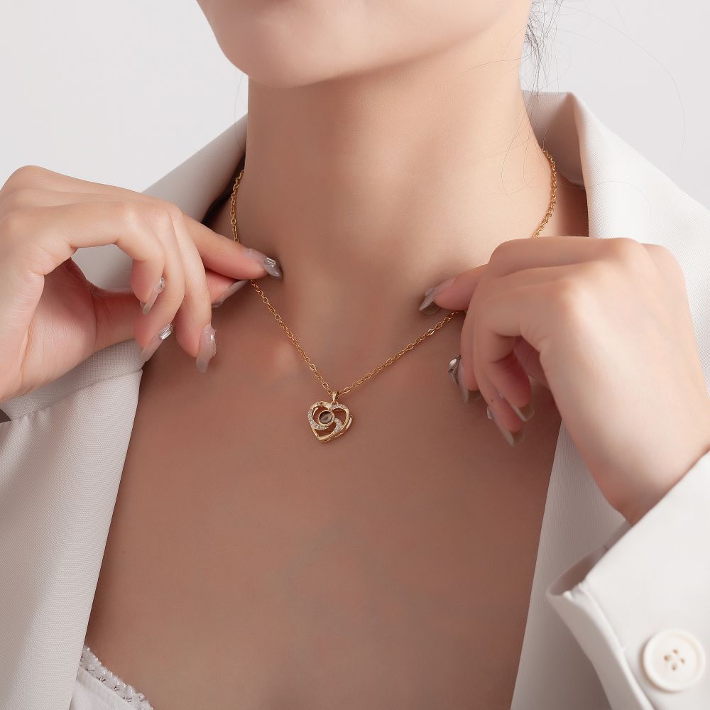 Custom Projection Necklace Personalized Picture Heart Pendant Necklace Memorial Photo Jewelry