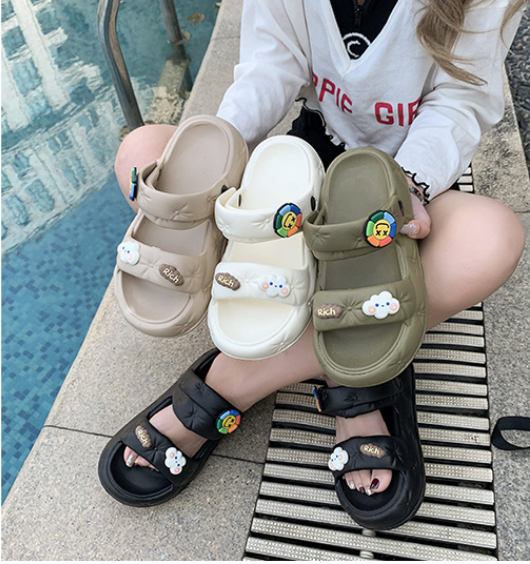Dual-Purpose Summer Beach Slides Women Sandals Breathable Hole Shoes Anti-Slip Home Slippers