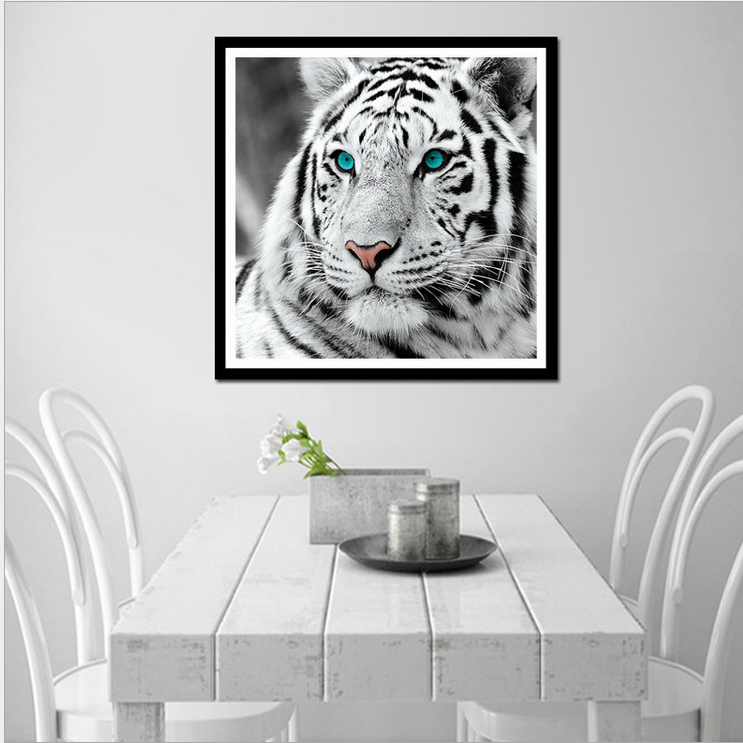 60x60cm white Tiger 5d diy diamond painting full drill NO FRAME