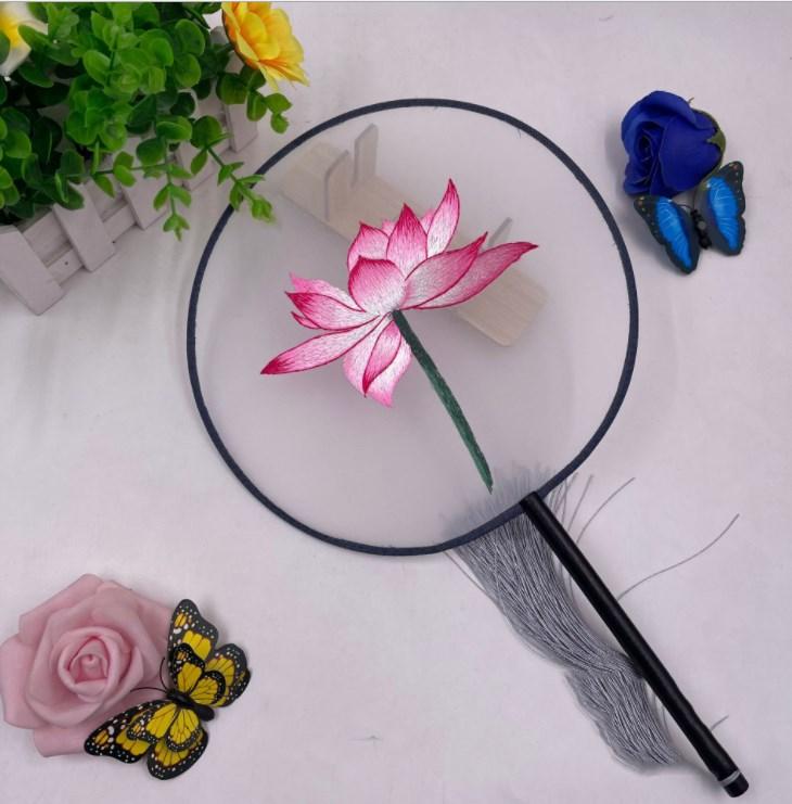 Embroidered Round Fan silk Fan For Wedding Event Party Decor Gift (9  styles  available)